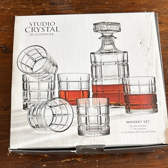 Godinger Other - Godinger Studio Crystal Whiskey Set